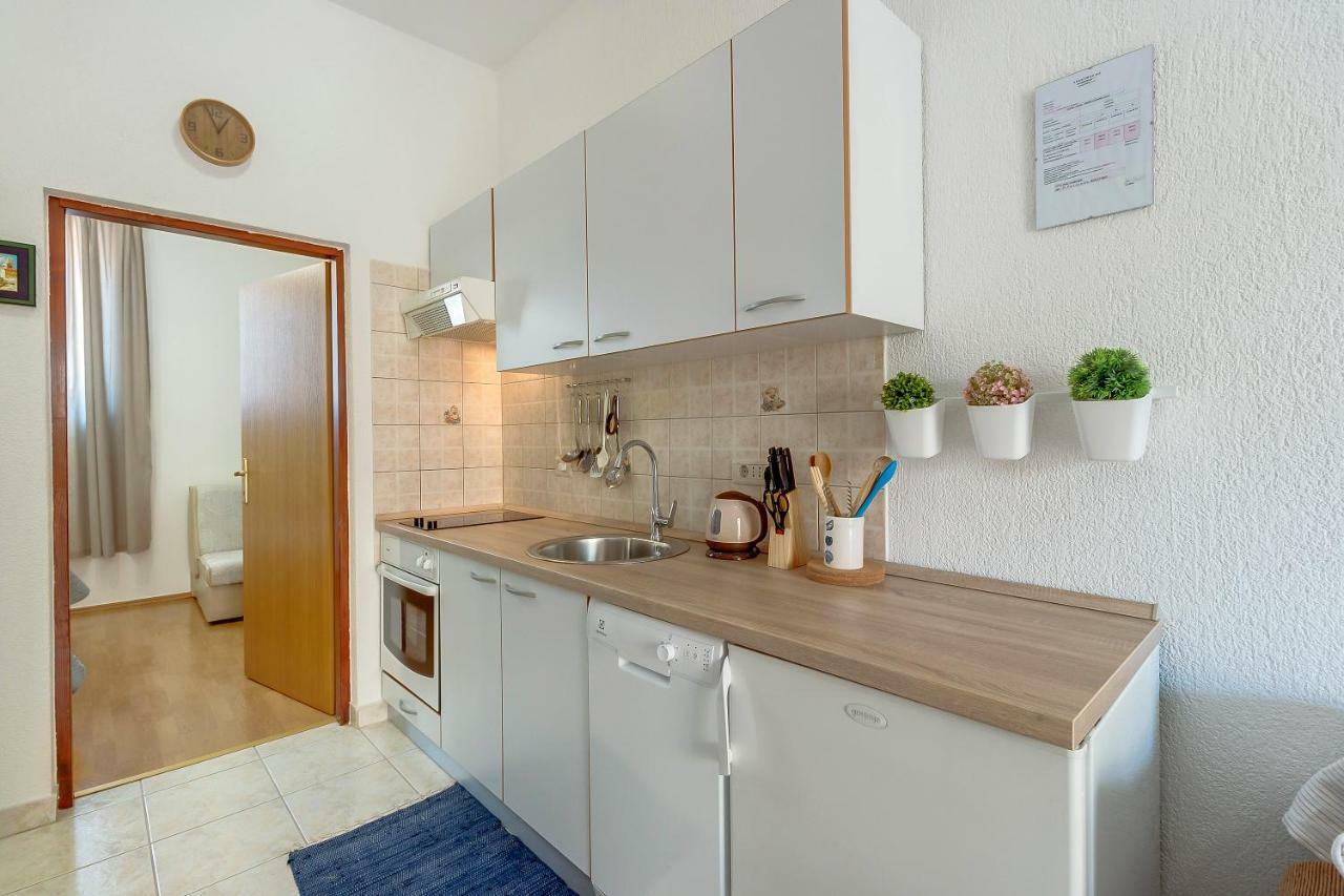 Apartments Eva Đảo Đảo Cres Ngoại thất bức ảnh