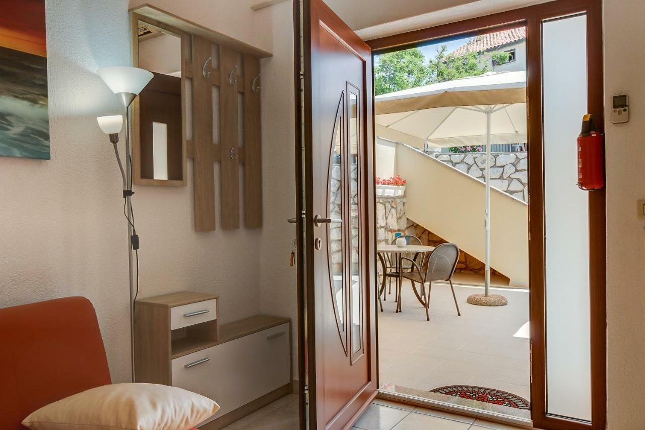 Apartments Eva Đảo Đảo Cres Ngoại thất bức ảnh