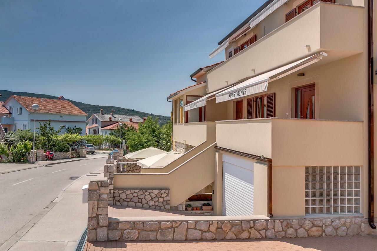 Apartments Eva Đảo Đảo Cres Ngoại thất bức ảnh