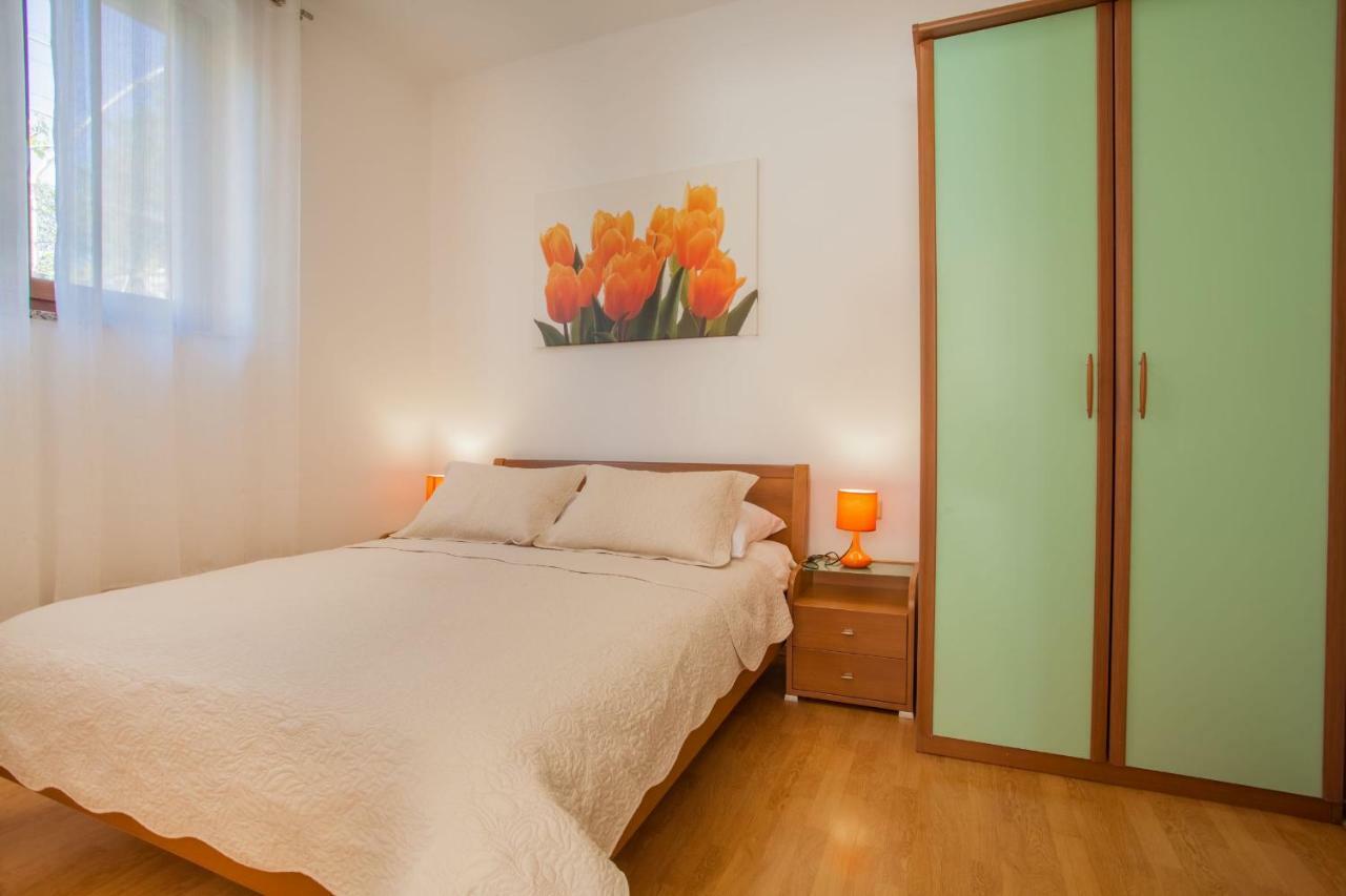 Apartments Eva Đảo Đảo Cres Ngoại thất bức ảnh