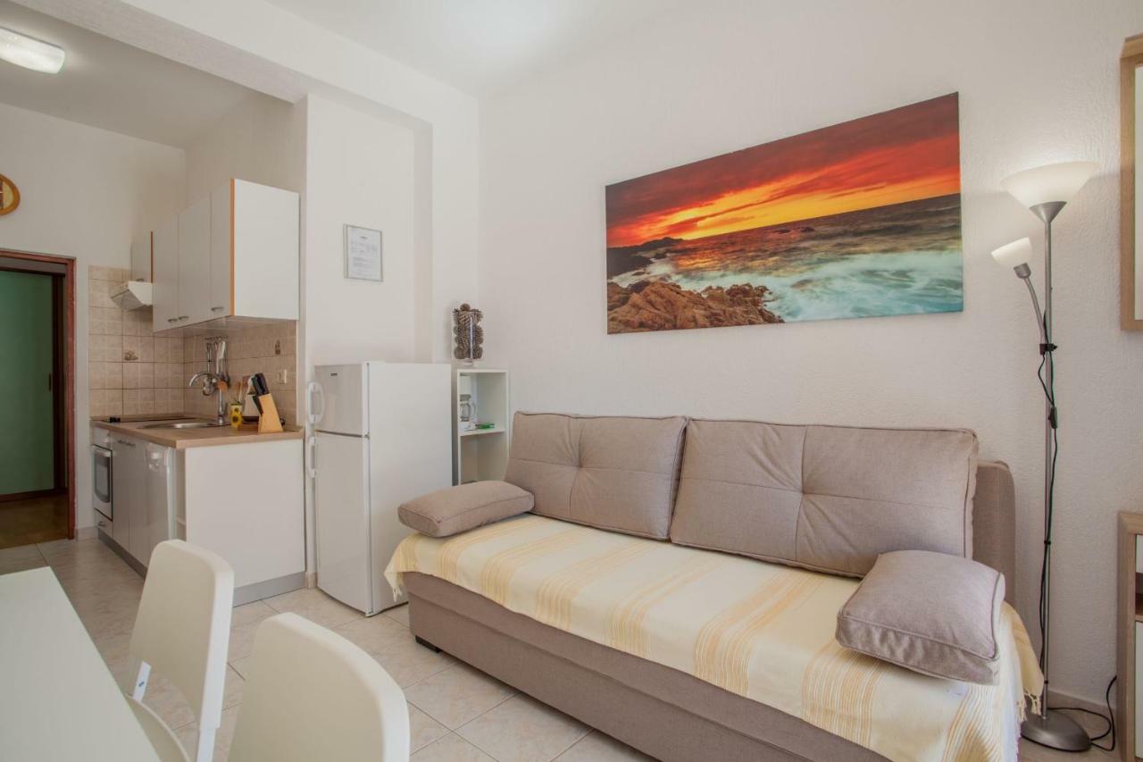 Apartments Eva Đảo Đảo Cres Ngoại thất bức ảnh