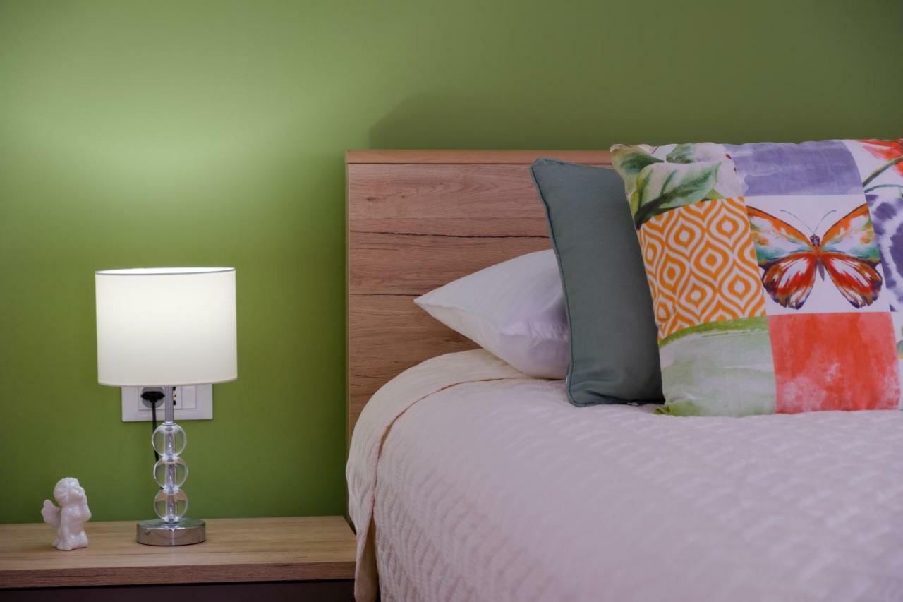 Apartments Eva Đảo Đảo Cres Ngoại thất bức ảnh