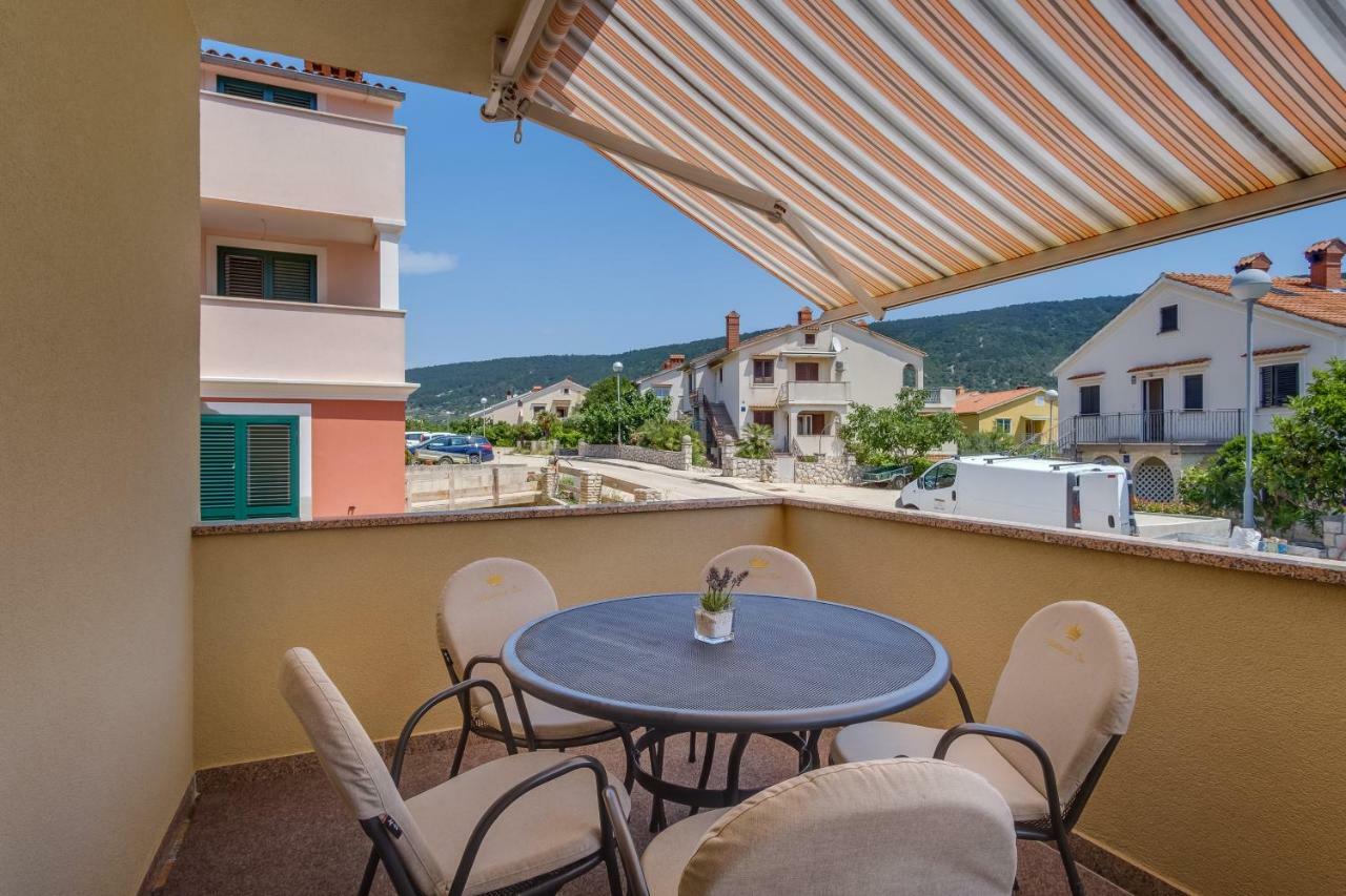Apartments Eva Đảo Đảo Cres Ngoại thất bức ảnh