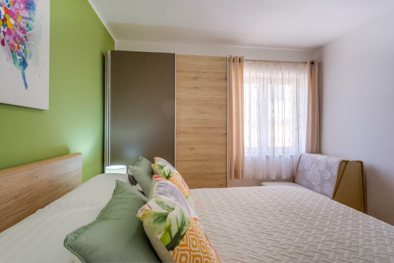 Apartments Eva Đảo Đảo Cres Ngoại thất bức ảnh