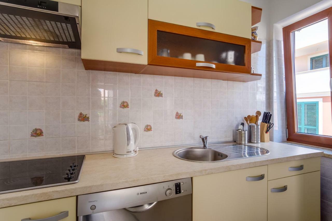 Apartments Eva Đảo Đảo Cres Ngoại thất bức ảnh