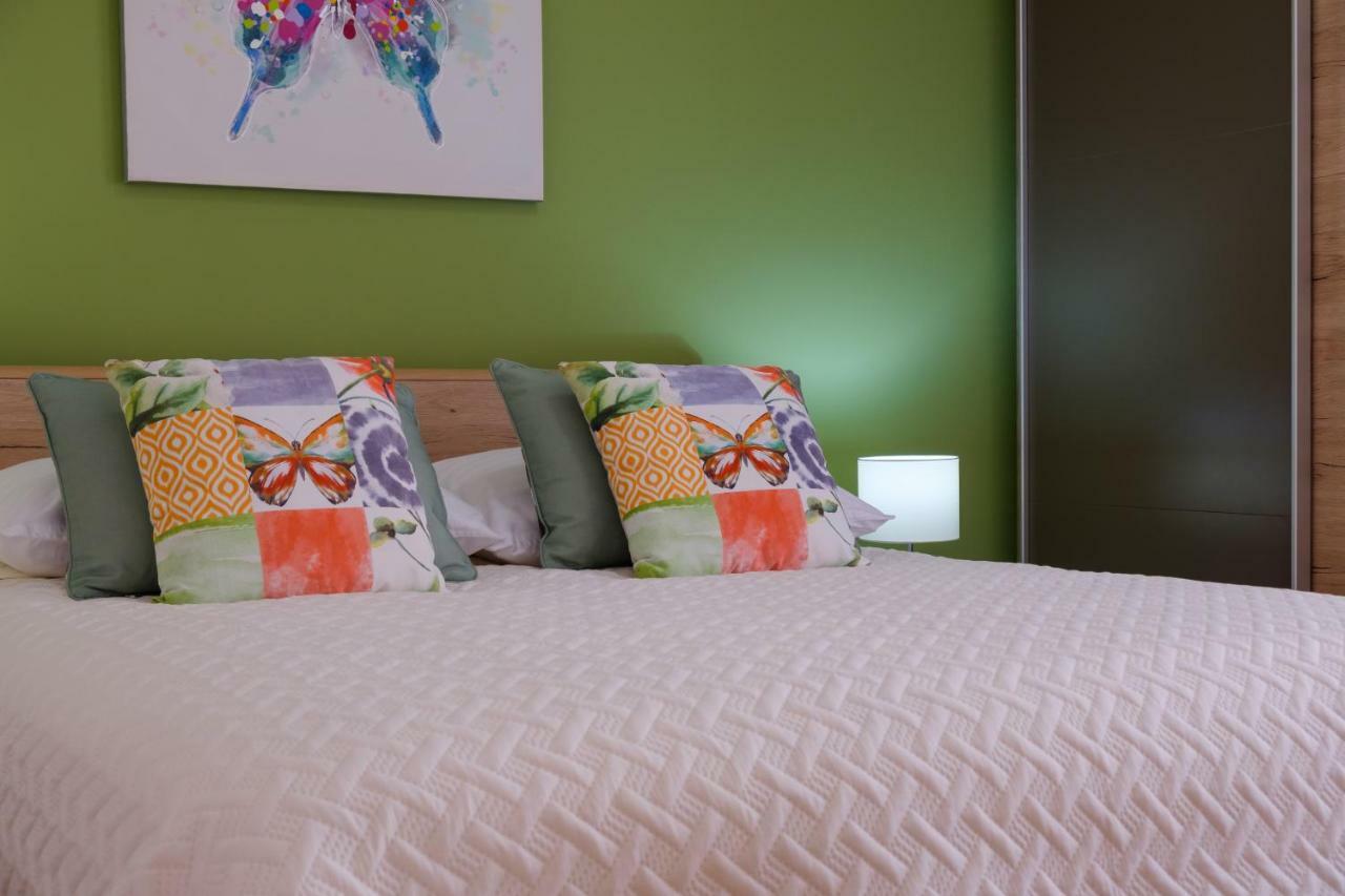 Apartments Eva Đảo Đảo Cres Ngoại thất bức ảnh