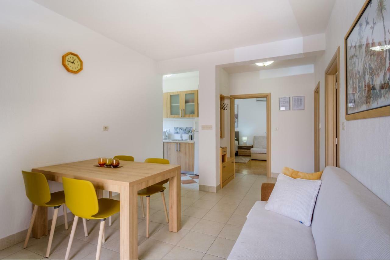 Apartments Eva Đảo Đảo Cres Ngoại thất bức ảnh